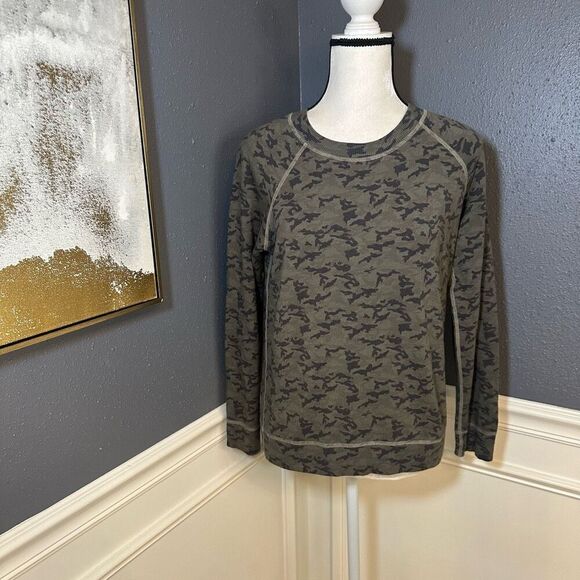 Monrow Crew Neck Pullover Sweatshirt - Picture 1 of 8